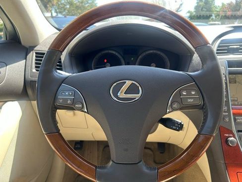 Used 2011 Lexus ES 350 FWD image 12