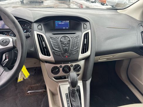 Used 2013 Ford Focus SE image 10