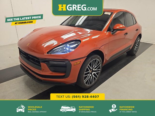 Used 2024 Porsche Macan AWD/4WD image 1