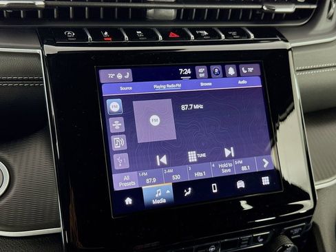 New 2025 Jeep Grand Cherokee L Laredo w/ Luxury Tech Group I image 35