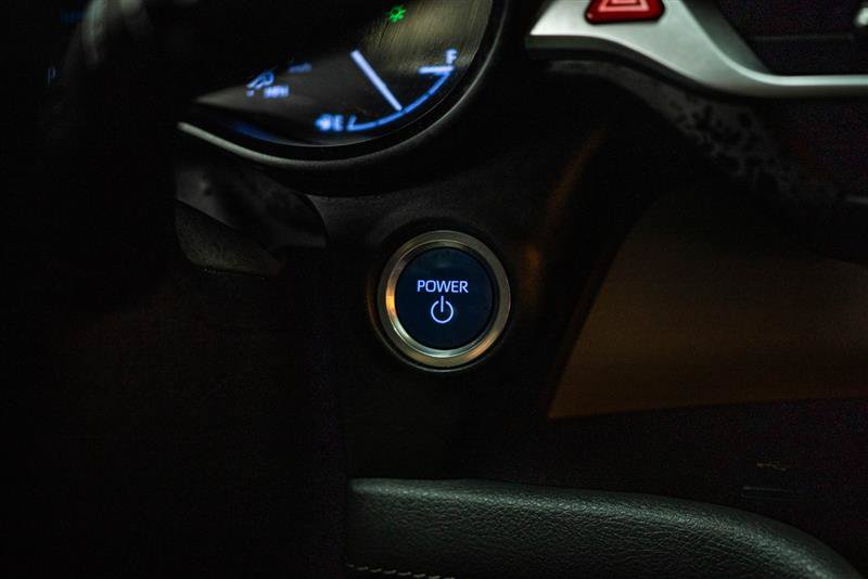 Used 2021 Toyota Sienna XLE w/ XLE Plus Package FWD image 19