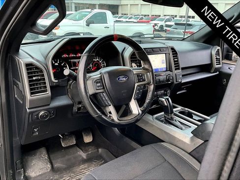 Used 2020 Ford F150 Raptor image 17
