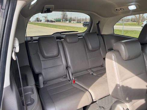 Used 2012 Honda Odyssey EX-L image 16
