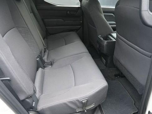 Used 2024 Toyota Tacoma SR5 AWD/4WD image 32