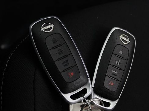 Certified 2024 Nissan Sentra SV FWD image 30