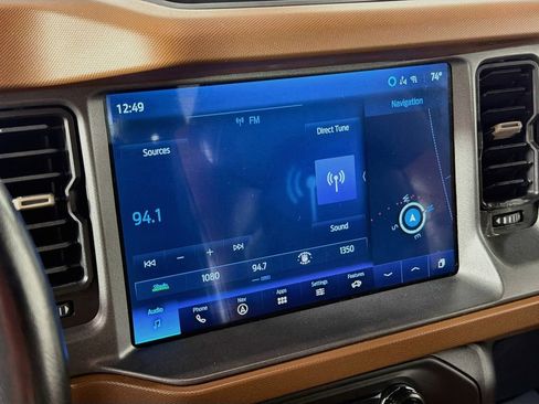 Used 2024 Ford Bronco Outer Banks AWD/4WD image 15