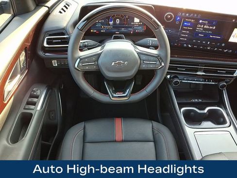 Used 2026 Chevrolet Traverse RS image 16