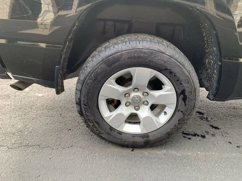 Used 2022 RAM 1500 Big Horn AWD/4WD image 10