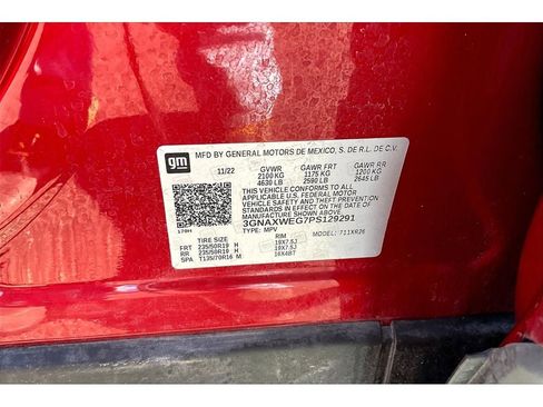 Used 2023 Chevrolet Equinox RS w/ RS Leather Package image 35