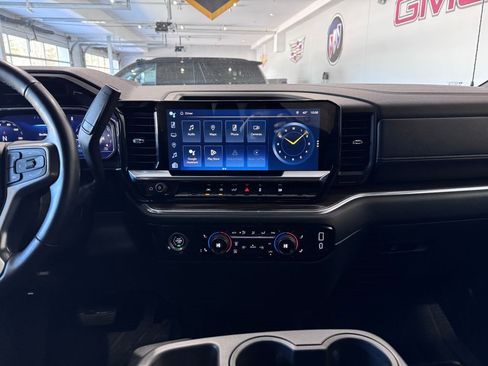 Certified 2023 Chevrolet Silverado 1500 LT image 20