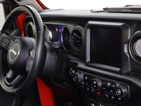 Used 2021 Jeep Wrangler Sport S image 20
