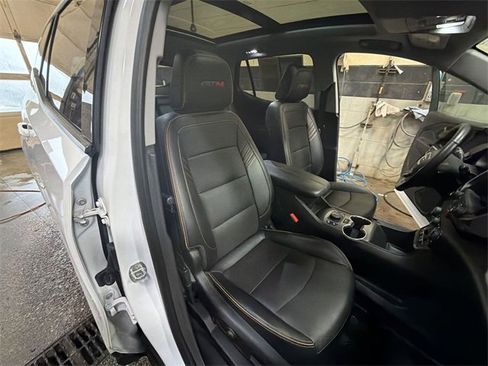 Used 2023 GMC Terrain AT4 w/ Tech Package image 26
