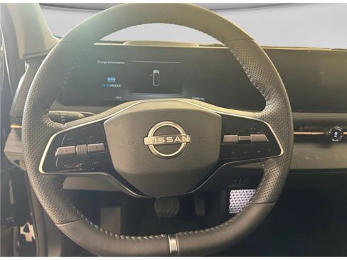 Used 2023 Nissan Ariya FWD image 4