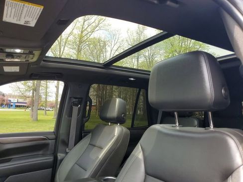 Used 2023 Chevrolet Tahoe Z71 w/ Max Trailering Package AWD/4WD image 11