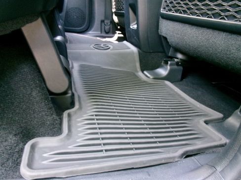 Used 2024 Toyota 4Runner Limited RWD image 31