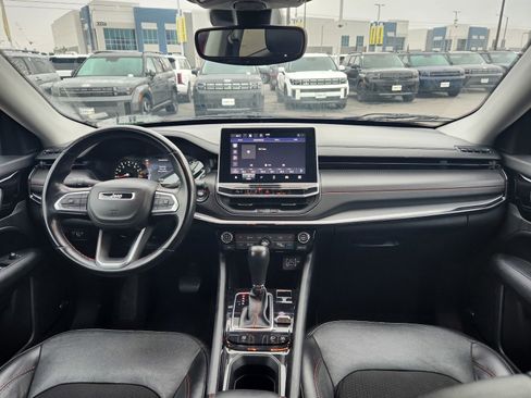 Used 2022 Jeep Compass Trailhawk w/ Sun and Sound Group image 24