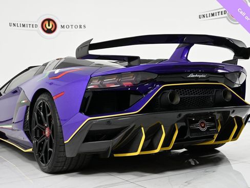 Used 2021 Lamborghini Aventador SVJ image 37
