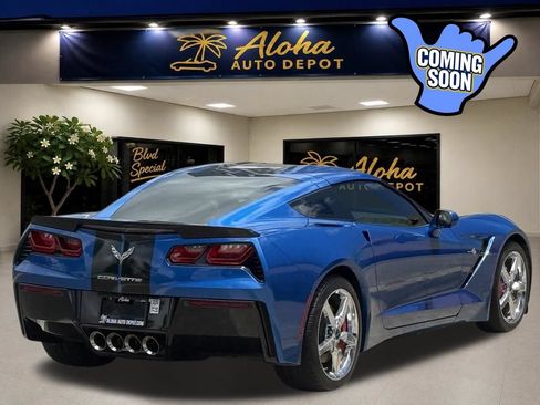 Used 2014 Chevrolet Corvette Stingray Coupe w/ 2LT Preferred Equipment Group RWD image 5