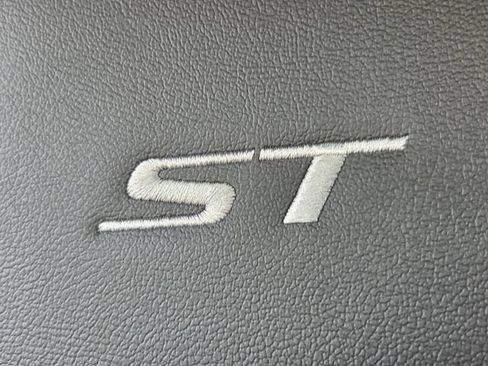 New 2026 Buick Envista Sport Touring w/ Convenience I Package FWD image 12