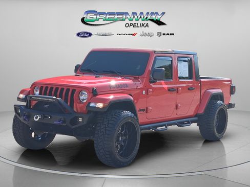 Used 2021 Jeep Gladiator Sport AWD/4WD image 3