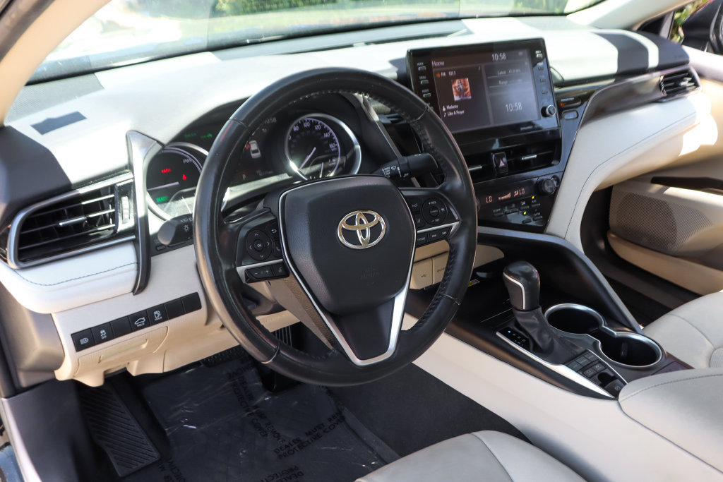 Used 2023 Toyota Camry XLE FWD image 19