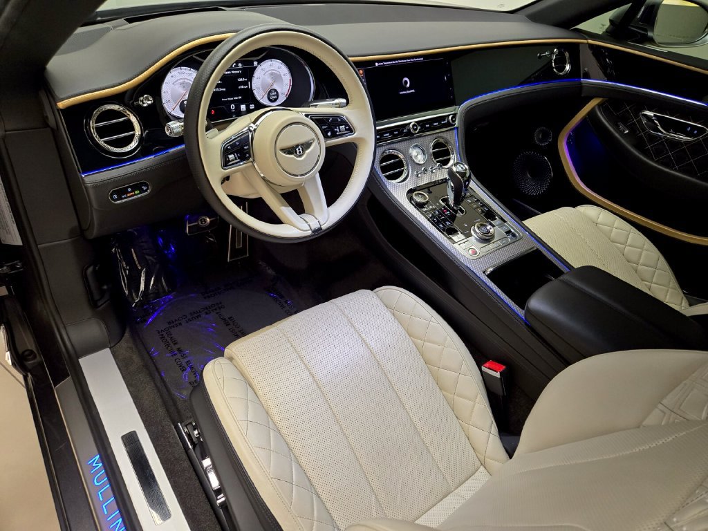 Used 2021 Bentley Continental GT AWD/4WD image 16