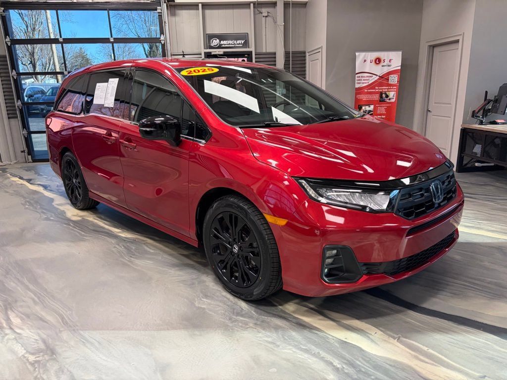 Used 2025 Honda Odyssey Sport-L image 1
