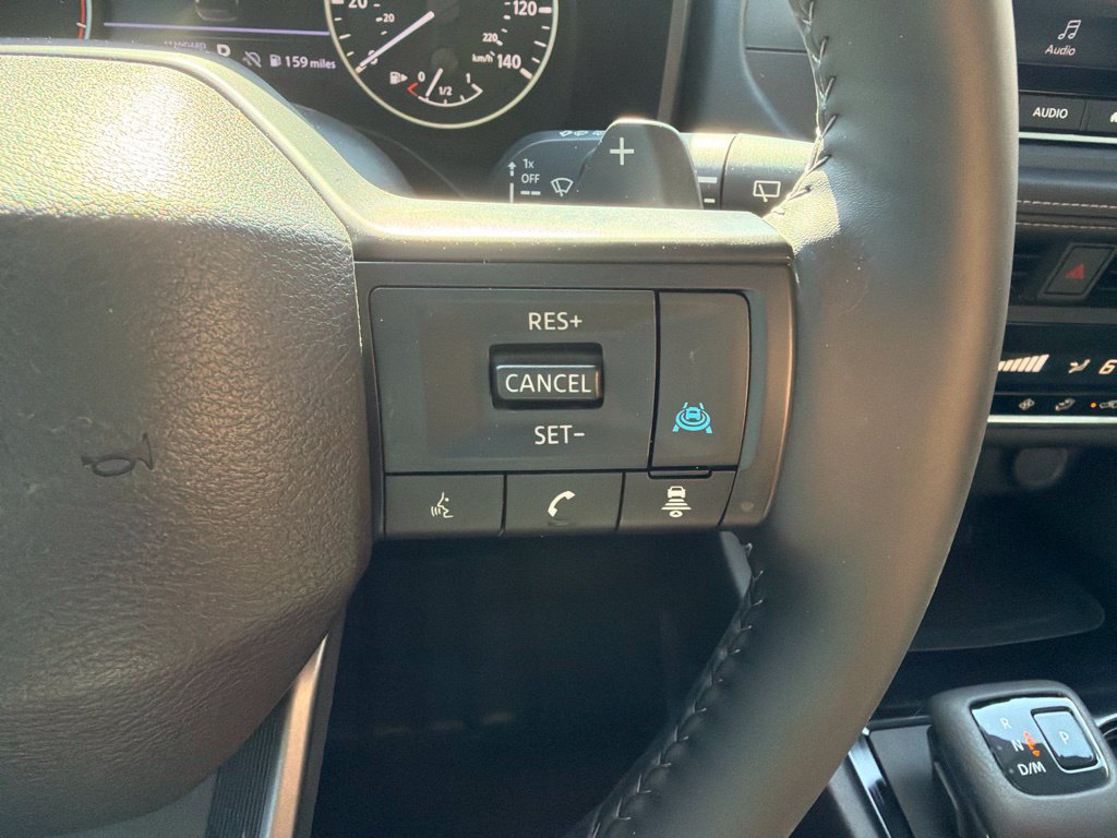 Used 2025 Nissan Rogue SV FWD image 23