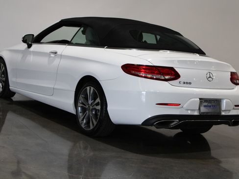 Used 2018 Mercedes-Benz C 300 Cabriolet image 8