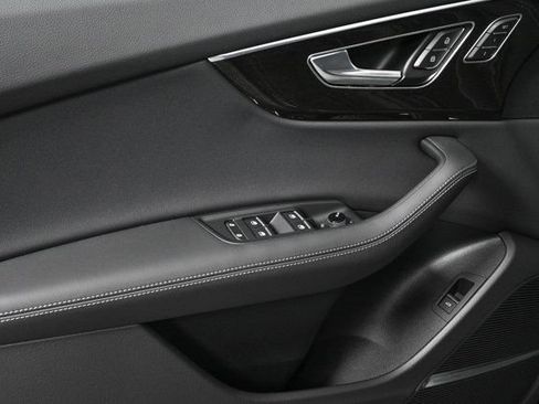 New 2026 Audi Q8 Premium Plus image 6