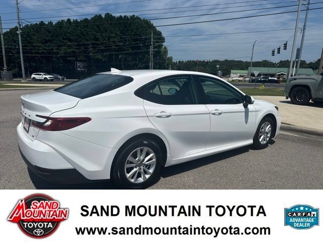 Used 2025 Toyota Camry LE FWD image 3