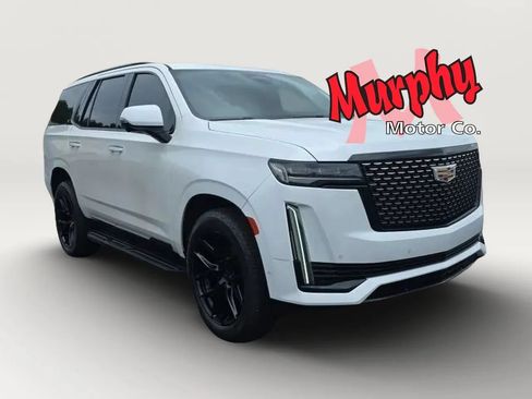 Used 2021 Cadillac Escalade Premium Luxury w/ Performance Package AWD/4WD image 3