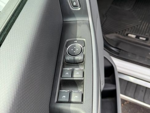 Used 2022 Ford F150 XLT w/ XTR Package AWD/4WD image 22