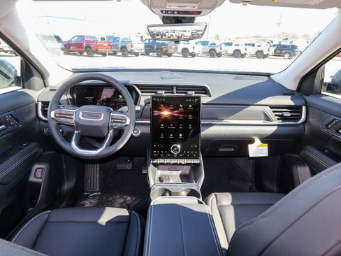 New 2026 GMC Terrain Denali w/ LPO, Floor Liner Package image 12