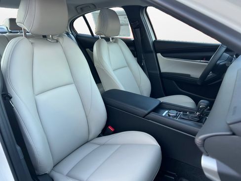 New 2026 MAZDA MAZDA3 2.5 S Sedan w/ Preferred Pkg image 9