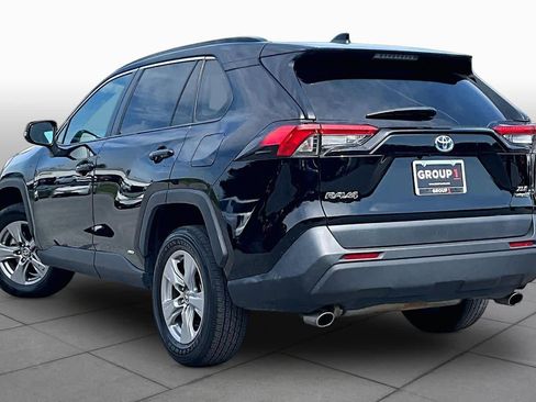 Used 2024 Toyota RAV4 XLE AWD/4WD image 12