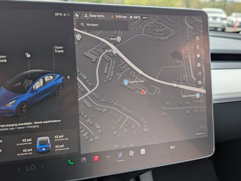 Used 2023 Tesla Model 3 Standard Range image 27