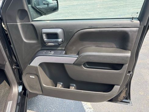 Used 2018 Chevrolet Silverado 1500 LT w/ All Star Edition AWD/4WD image 31