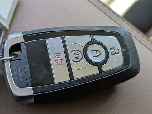 Used 2024 Ford Bronco Sport Badlands w/ Premium Package image 33