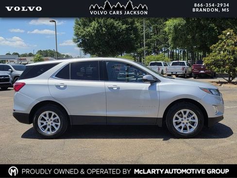 Used 2018 Chevrolet Equinox LT AWD/4WD image 3