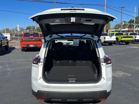 New 2026 Nissan Rogue SV image 11