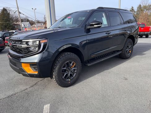 New 2025 Ford Expedition Tremor image 56