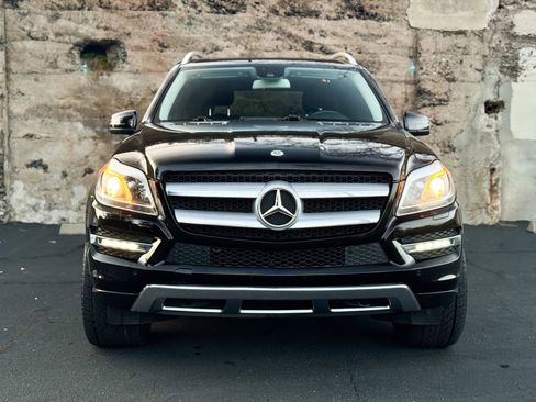 Used 2014 Mercedes-Benz GL 450 GL 450 4MATIC Sport Utility 4D image 9