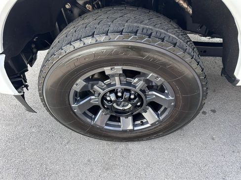 Used 2024 Ford F250 XL w/ STX Appearance Package AWD/4WD image 15