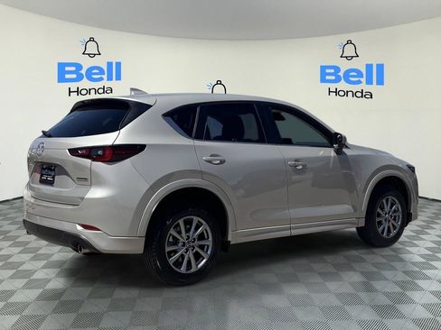 Used 2024 MAZDA CX-5 AWD 2.5 S w/ Preferred Package image 4
