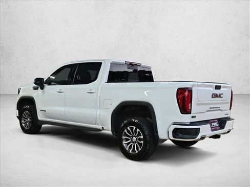 Used 2023 GMC Sierra 1500 AT4 w/ AT4 Premium Package AWD/4WD image 9