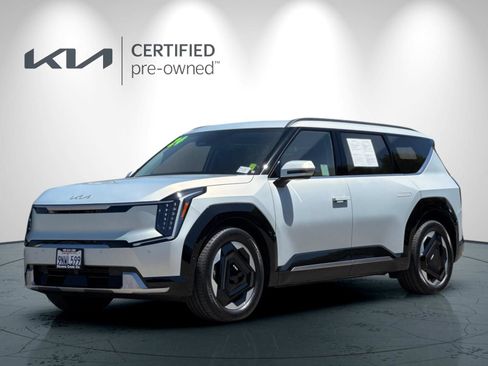 Certified 2024 Kia EV9 Land AWD/4WD image 8