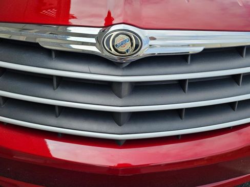 Used 2005 Chrysler Crossfire Limited image 31