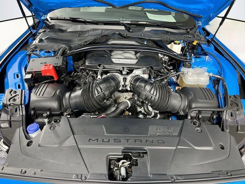 Used 2025 Ford Mustang GT Premium RWD image 28