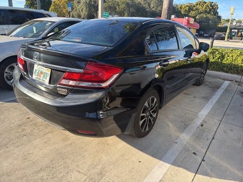 Used 2015 Honda Civic EX image 9
